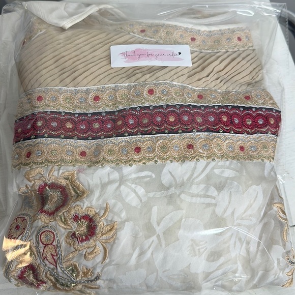 T19 Handmade DIY Afghan Maxi Dress with bell sleeves - Picture 16 of 16